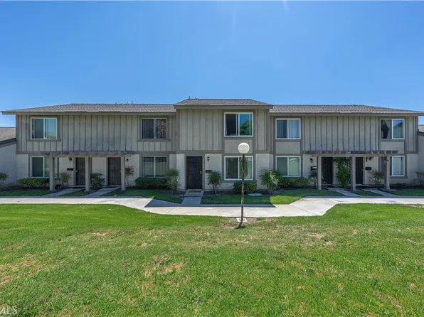 3010 Bradford Pl APT D, Santa Ana, CA 92707
