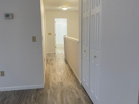 4th image of 1609 Southern Ave #B