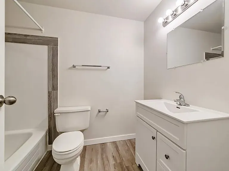 11820 88th St NW — Photo 41