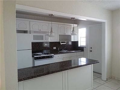 2nd image of 1330 SW 6th St APT 6