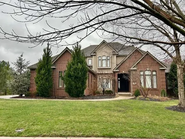14334 Juniper St, Leawood, KS 66224