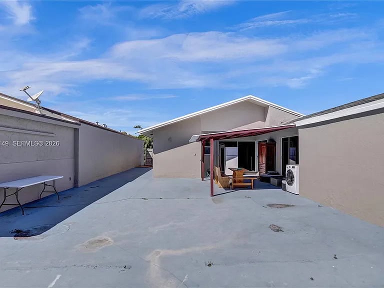 11854 SW 210th St — Photo 48