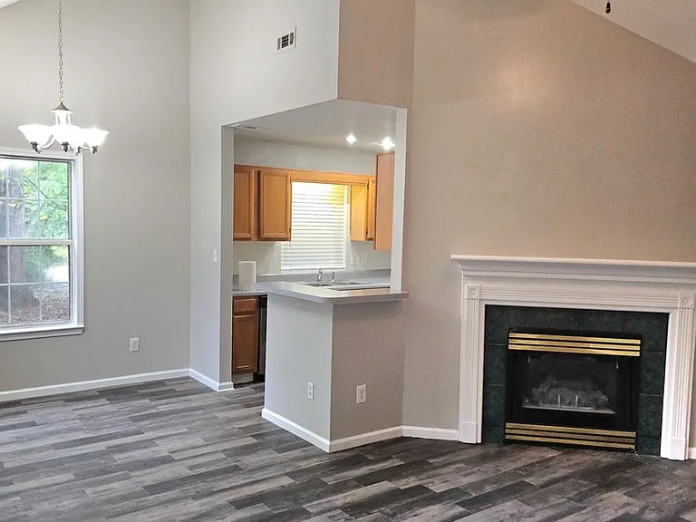 152 S Fairfield Dr — Photo 10