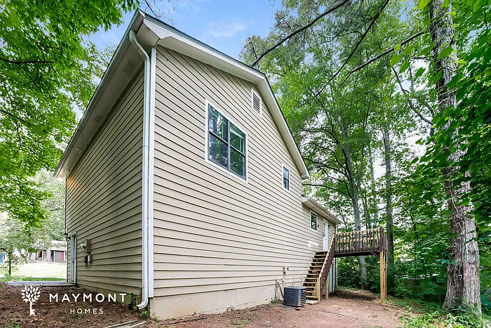 7660 Mountain Creek Way — Photo 16