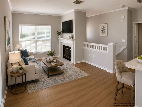 5th image of 1821 Arbor Lakes Cir