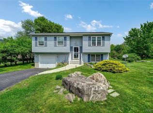 11704 Nice Rd, Akron, NY 14001