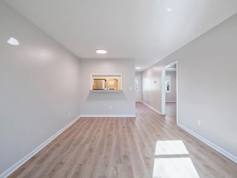 300 Dye Plant Rd — Photo 9