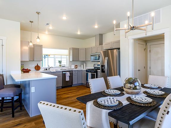 5th image of 410 Pond Lily Dr #426