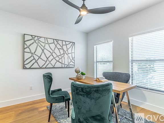 4th image of 135 W Grant St #135