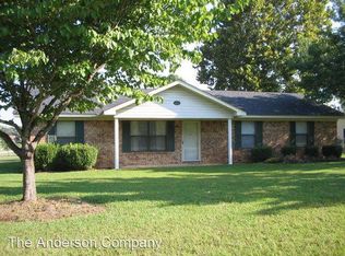 186 Glendale Rd, Leesburg, GA 31763