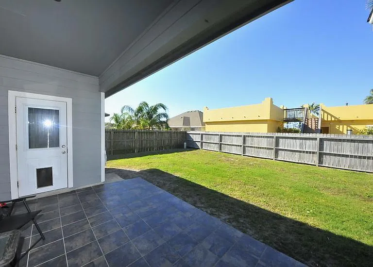 15609 Escapade St — Photo 24