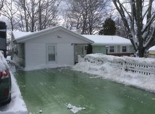 17 Brookfield Dr, Brockton, MA 02302