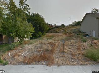 923 S Garden Dr, Moses Lake, WA 98837