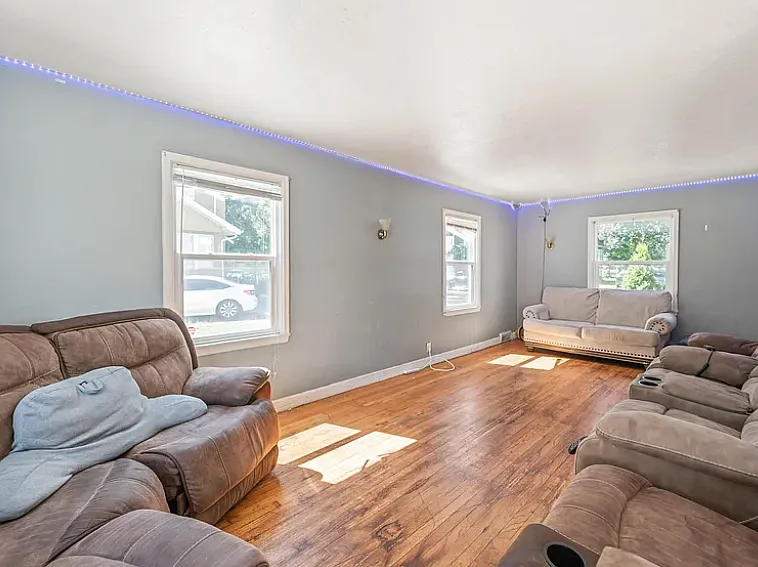 2812 Wood Street - 1 — Photo 3