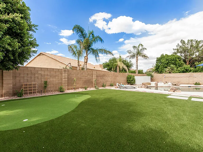 9752 E Irwin Ave — Photo 4