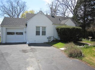 27331 97th St, Trevor, WI 53179