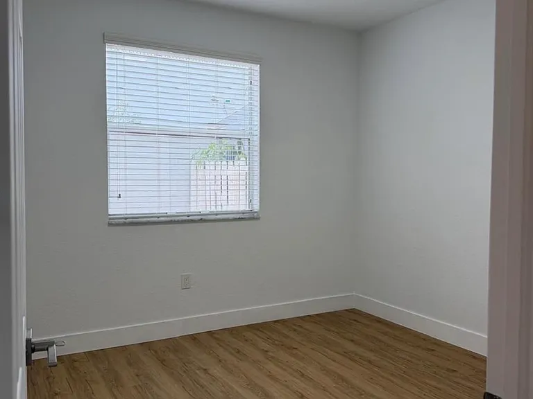 14934 SW 41st Ln — Photo 6