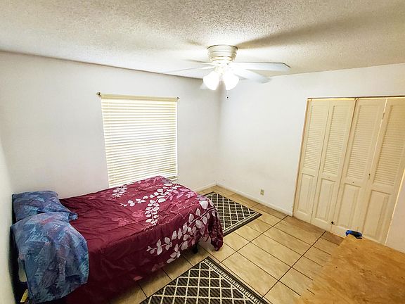 2nd image of 4195 Lucerne Villas Lane