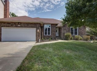 3862 S Lexington Ct, Springfield, MO 65807