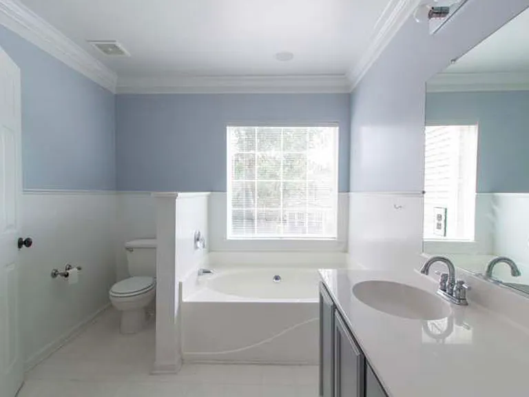 545 Pritchards Point Dr — Photo 17