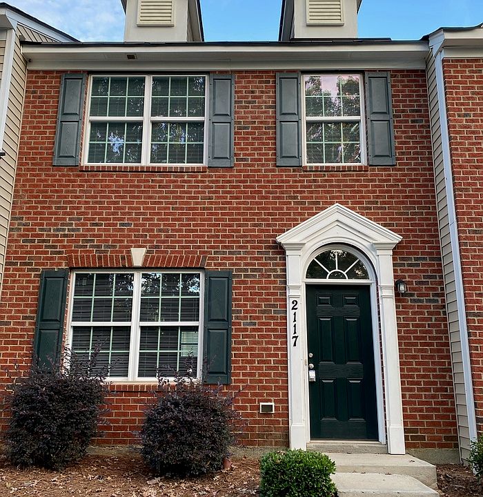 2nd image of 2117 Clear Creek Ct