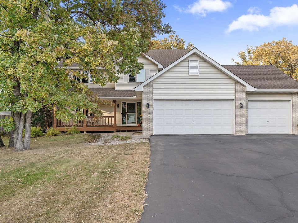 1st image of 2945 92nd Ln NE