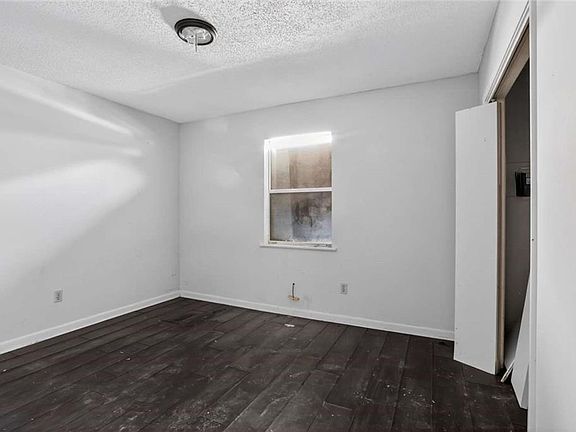 4th image of 5308 Laccasine Dr