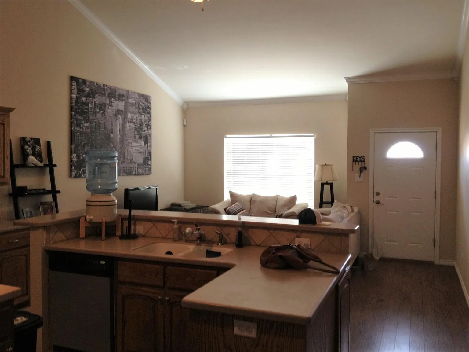 2 bed, 1230 sqft, $1,520 — Photo 3