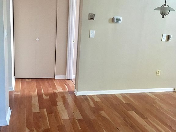 3rd image of 94 Newbury Ave APT 213