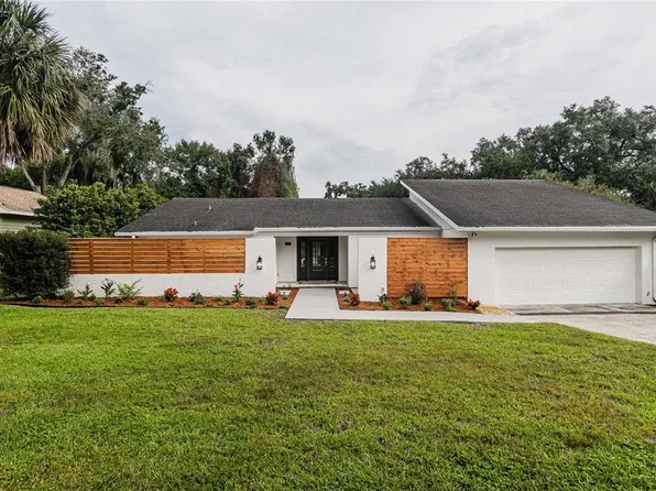 832 BROOKWOOD DRIVE, LAKELAND, FL 33813