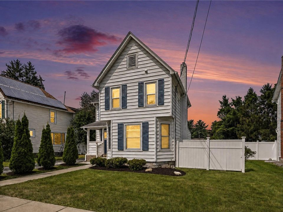 1st image of 16 Silver Ave