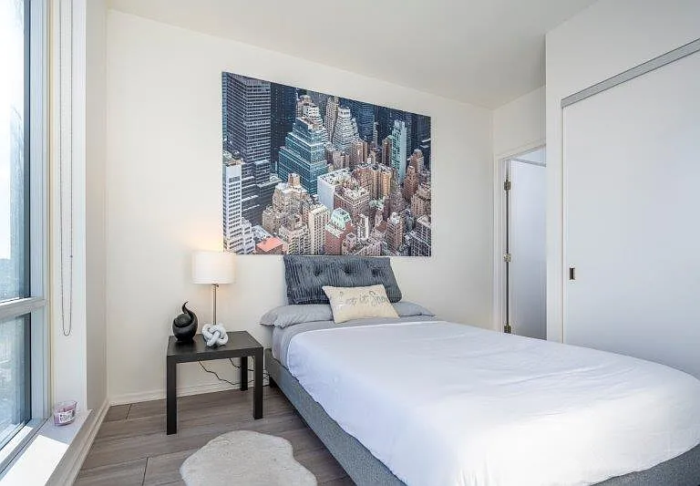 615 6th Ave SE #710 — Photo 19