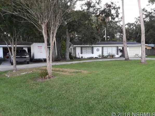 1632 Pine Tree Dr, Edgewater, FL 32132