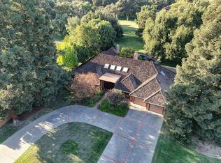 27250 Fairway Est, El Macero, CA 95618