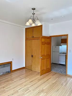 2nd image of 722 Leonard St #G