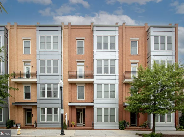 1910 Potomac Ave Unit 102, Alexandria, VA 22301