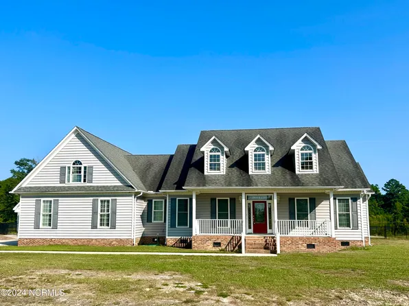 12181 Oakcroft Trail, Laurinburg, NC 28352