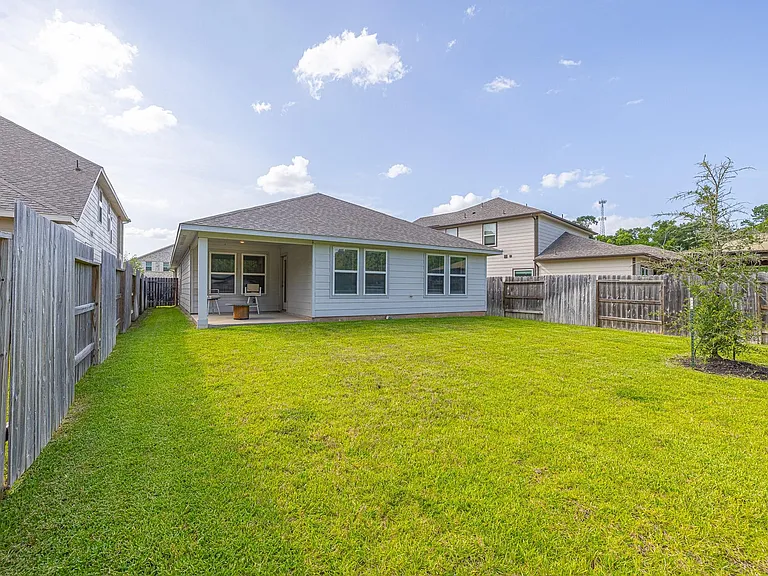 17705 Hanson Ridge Dr — Photo 33