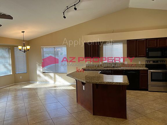 3rd image of 4833 W Taro Dr