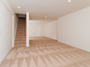 37998 Highland Farm Pl, Purcellville, VA 20132