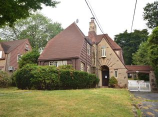 1292 Taft Rd, Teaneck, NJ 07666