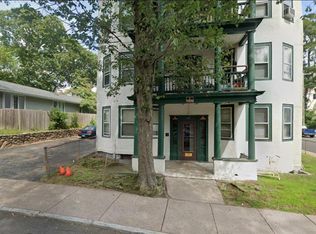 109 Foster St #5B, Manchester, CT 06040