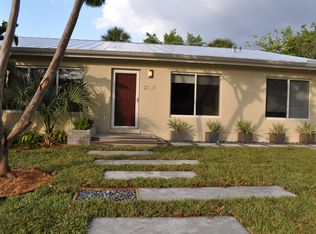2307 Saint Andrews Cir, Melbourne, FL 32901
