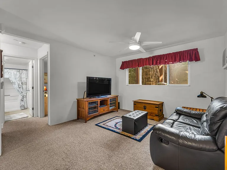 35 Katie Ln #714 — Photo 1