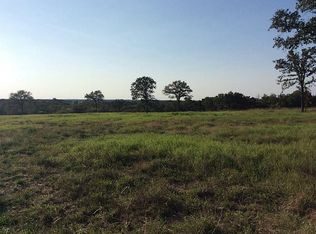 508 League Line Rd, Smithville, TX 78957