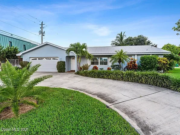 207 S Palm Ave, Indialantic, FL 32903