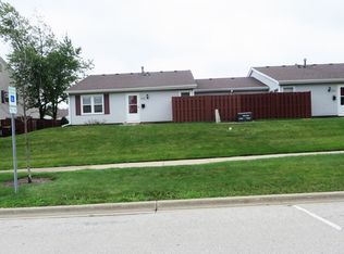2006 Hastings Dr, Hoffman Estates, IL 60169