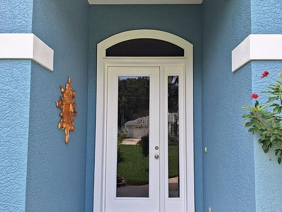 3rd image of 2229 Davis Dr