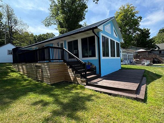 5th image of 9222 Beech Dr