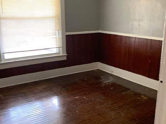 5th image of 256 S 39th St